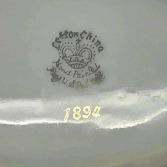 Vintage porcelain, handpainted egg. Perfect condition. - Picture 6 of 8